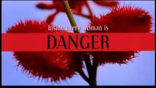 8 Women / 8 femmes (2002) - English Trailer