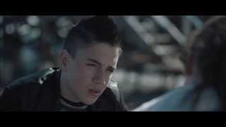 Nessuno Mi Pettina Bene come il Vento - Trailer Ufficiale