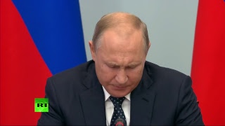 Путин проводит совещание по социально-экономическим вопросам