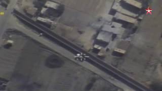Бомба ВКС РФ разносит на куски внедорожник боевиков ИГИЛ