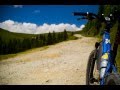 VIDEOCLIP Traseu de MTB prin Muntii Bucegi, 40 km pe biciclete