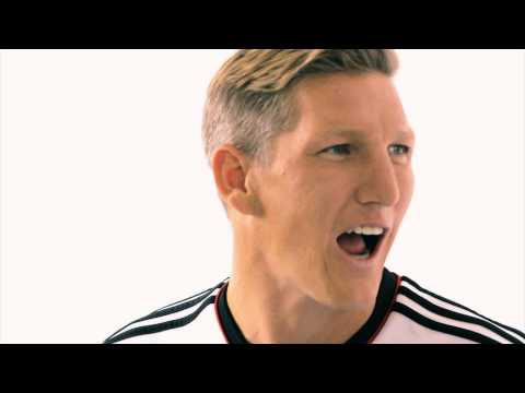 Los jugadores de la Selección de Alemania intentan pronunciar Brazuca Los jugadores de la Selección de Alemania intentan pronunciar Brazuca