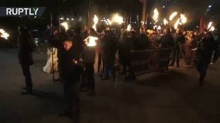 Первые факелы в честь Дня защитника Украины зажглись в Черкассах