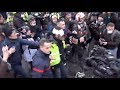 Acte XI : Le gilet jaune Jérôme Rodrigues blessé à l oeil à la Bastille Acte XI : Le gilet jaune Jérôme Rodrigues blessé à l oeil à la Bastille
