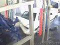 Morons crash in Car Wash! Morons crash in Car Wash!