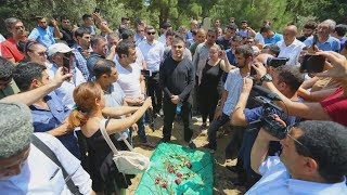 Баку: политзека отпустили только на похороны матери