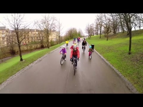 Mungo’s Hi Fi : Bike Rider (feat. Pupajim)