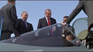 Путин показал Эрдогану авиационную технику на МАКС-2019 (31.08.2019 09:47)