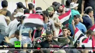 Протестующие заняли здание парламента Ирака