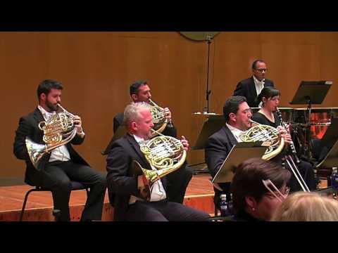 Eduardo conducts Beethoven Overture Leonore 3