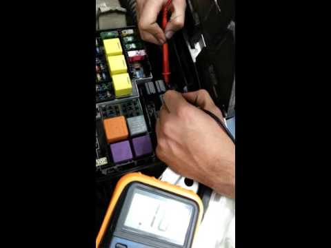 Quando si utilizza lo schema dei fusibili della Opel Corsa C essence, prima e seconda versione?