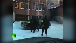ФСБ опубликовала видео задержания жителей Томской области, собиравших деньги для ИГ