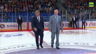 Выступление Путина на открытии Кубка мира по хоккею среди юниоров до 20 лет (26.08.2019 11:27)