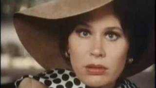 FAMILY PLOT TRAILER ALFRED HITCHCOCK 1976