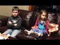 Le plus drôle des cadeaux de Noël Le plus drôle des cadeaux de Noël