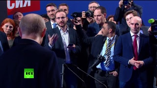 Пресс-конференция Владимира Путина в предвыборном штабе