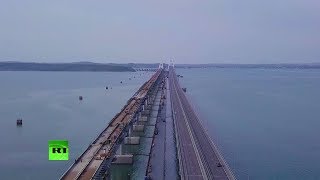Строители Крымского моста соединили берега железнодорожными пролётами (24.03.2019 19:42)