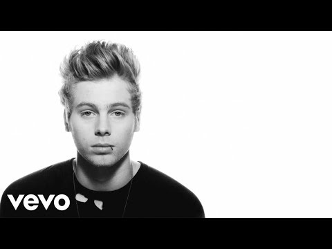 5 Seconds Of Summer – Amnesia