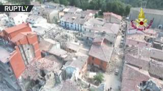 Беспилотник заснял последствия разрушительного землетрясения в Италии