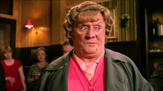 Mrs Brown's Boys D'Movie | Official Trailer | Universal Pictures