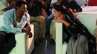 Samantha cute reactions | Fun moments | Irumbuthirai Trailer Launch