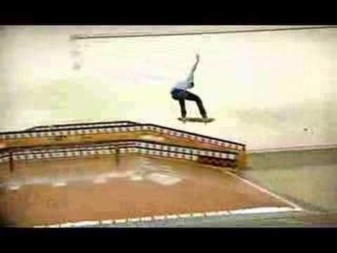 Josiah Gatlyn Kickflip