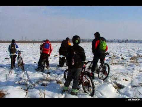 VIDEOCLIP Traseu MTB Padurea Magurele - Jilava, 60 km pe biciclete