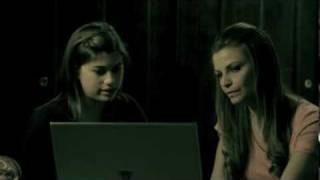 Il ragazzo che abitava in fondo al mare Official Trailer 2010