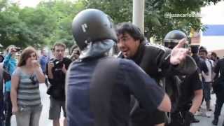 Protesta por las personas detenidas en Centro de Salud Federica Montseny de Vallecas