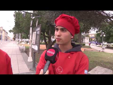 Venden panes saborizados en la peatonal y le