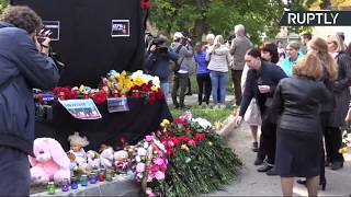 Траурная акция в память о погибших в керченском колледже
