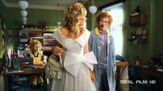 V peřině 3D (2011) oficiální trailer