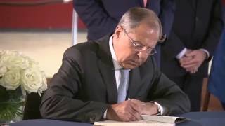 С.В.Лавров и Дж.Керри во французском посольстве