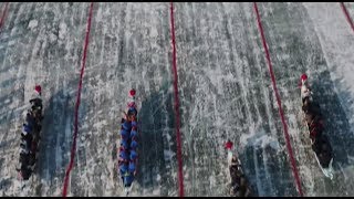 В Китае прошли гонки на льду на традиционных лодках-драконах