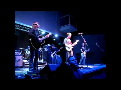 IAN THORNLEY & BIG WRECK