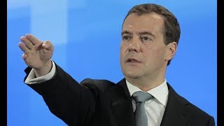 Медведев: экономика растёт вопреки санкциям
