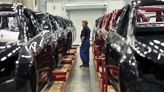 General Motors прекращает производство в России