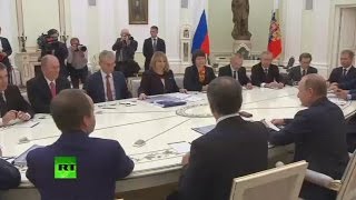 Путин поблагодарил ЦИК за достойную работу на выборах в Госдуму