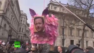 В Лондоне демонстранты требуют отставки Дэвида Кэмерона