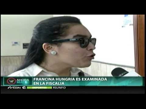 Francina Hungría es examinada en la Fiscalía
