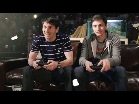 FIFA 13 TV Commercial