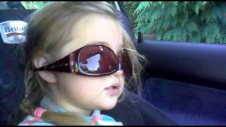 2 Year old toddler singing elvis in car2 Year old toddler singing elvis in car