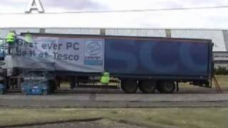 Video   13m Trailer Advert Change