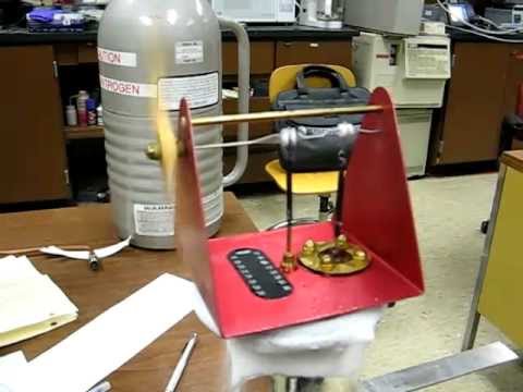 Liquid Nitrogen Stirling Engine