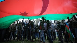 Азербайджанская оппозиция объединилась против досрочных выборов