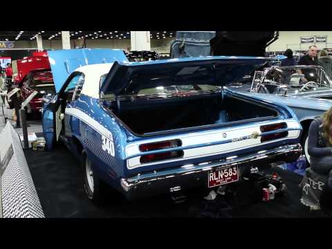 Mopar Autorama Detroit 2012 Alex Stark 1971 Plymouth Duster Restore 