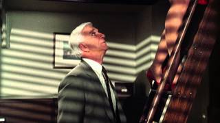 The Naked Gun: From the Files of the Police Squad! - Trailer