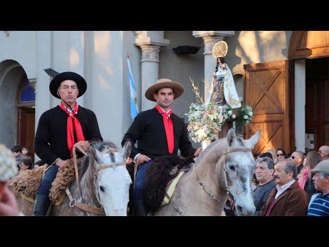 Nogoyá festejó su 237º aniversario: El desfile de las agrupaciones tradicionalistas