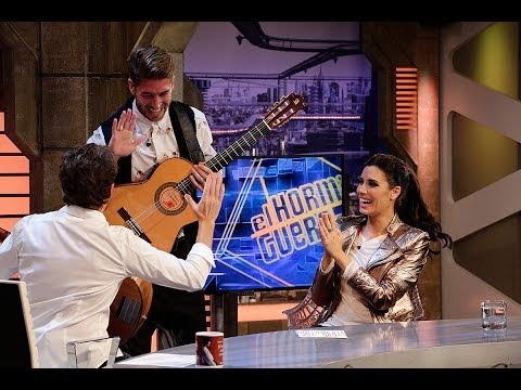 Sergio Ramos muestra su talento (?) para la música Sergio Ramos muestra su talento (?) para la música