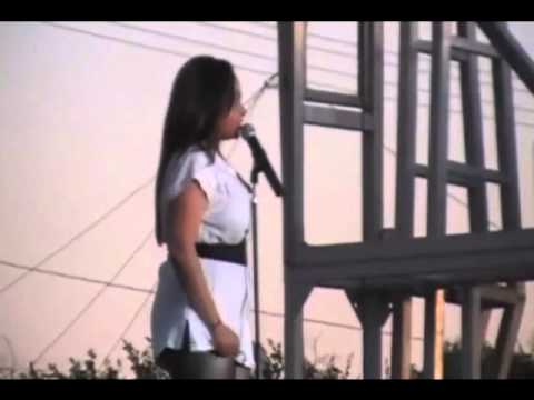 Everyone S A Star Espanol - The Cheetah Girls 2